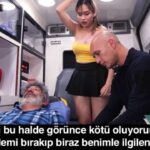 Kalp Krizi Geçiren Büyükbabasını Hastaneye Götürürken Ambulansta Sikişti